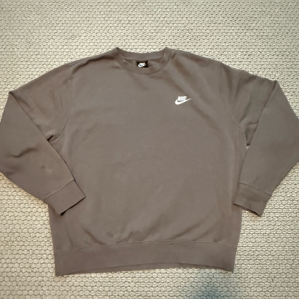 Nike Gray Sweatshirt